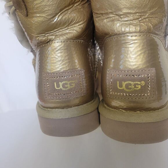 Ugg Size  8 Gold Boots W Bailey Button Mirage 1010266 - Picture 7 of 10